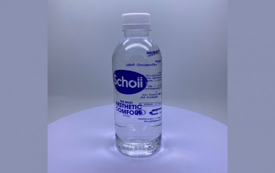 รับสกรีนโลโก้ลงบนขวด PET